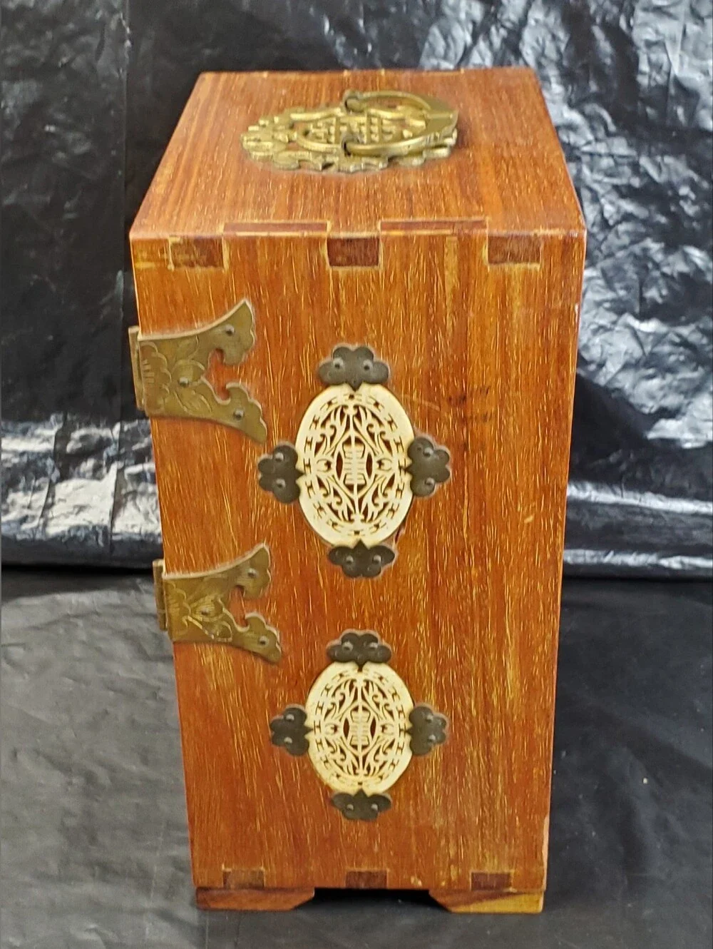 Vintage pre owned